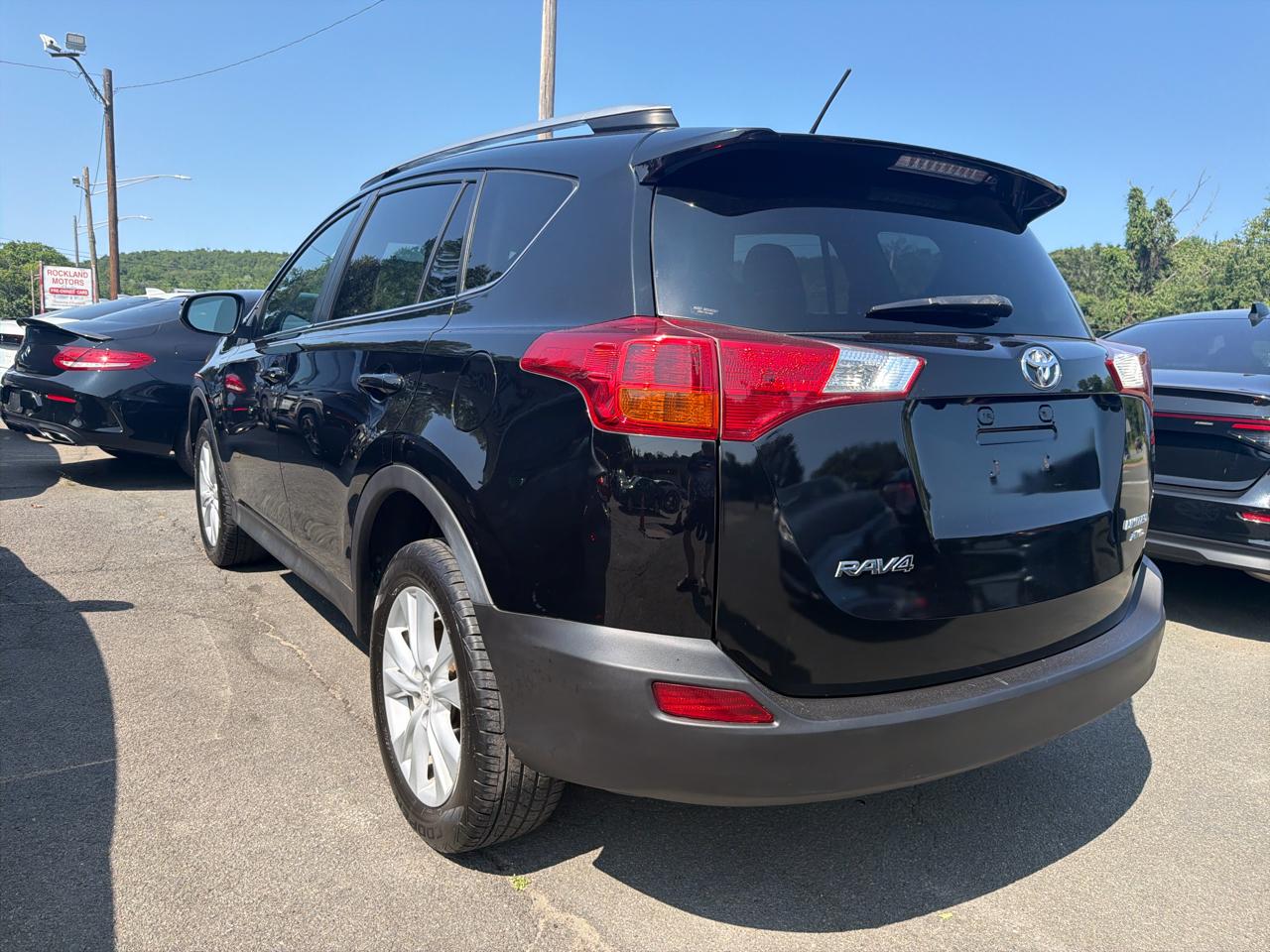 Toyota RAV4 AWD 4dr Limited (Natl) 2015