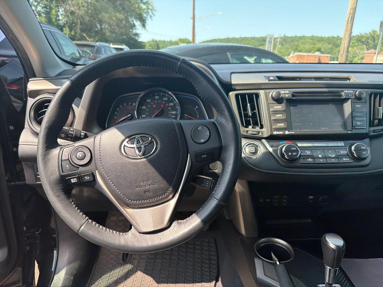 Toyota RAV4 AWD 4dr Limited (Natl) 2015