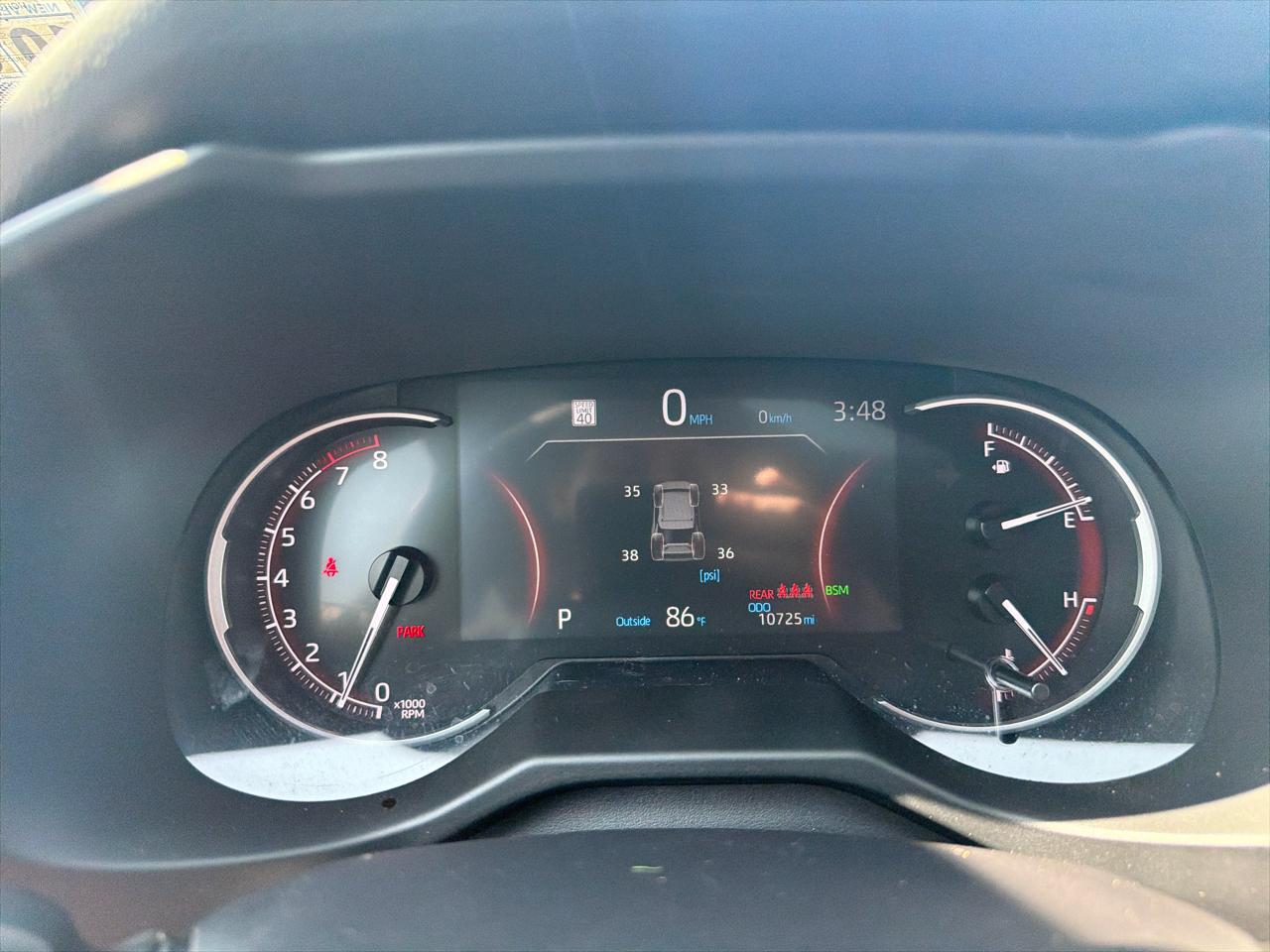 Toyota RAV4 XLE Premium AWD (Natl) 2025