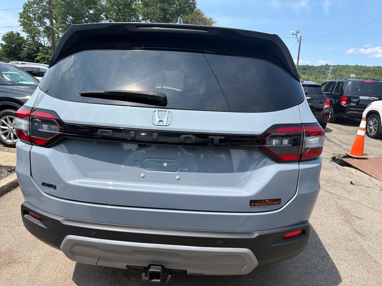 Honda Pilot TrailSport AWD 2025