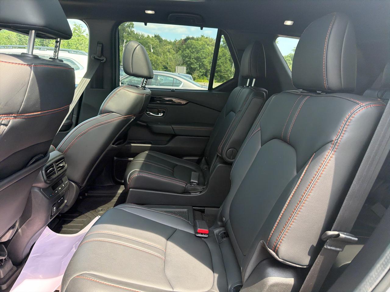Honda Pilot TrailSport AWD 2025