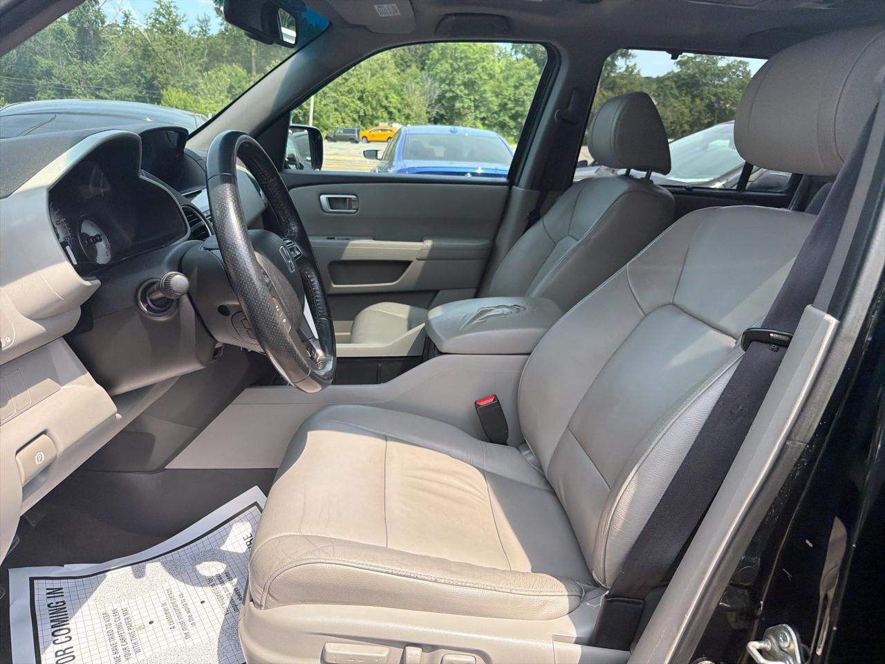 Honda Pilot 4WD 4dr Touring w/RES & Navi 2014