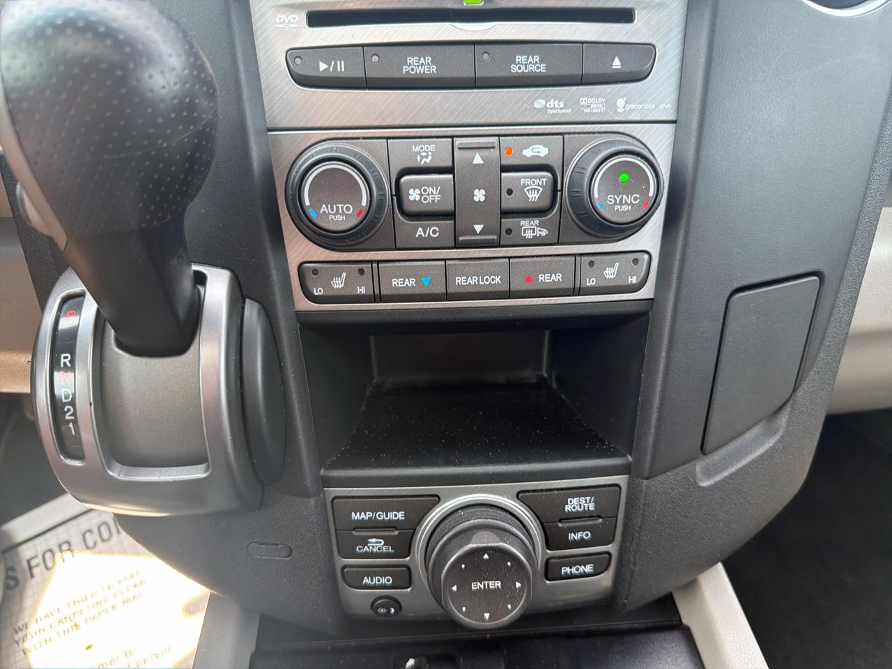Honda Pilot 4WD 4dr Touring w/RES & Navi 2014