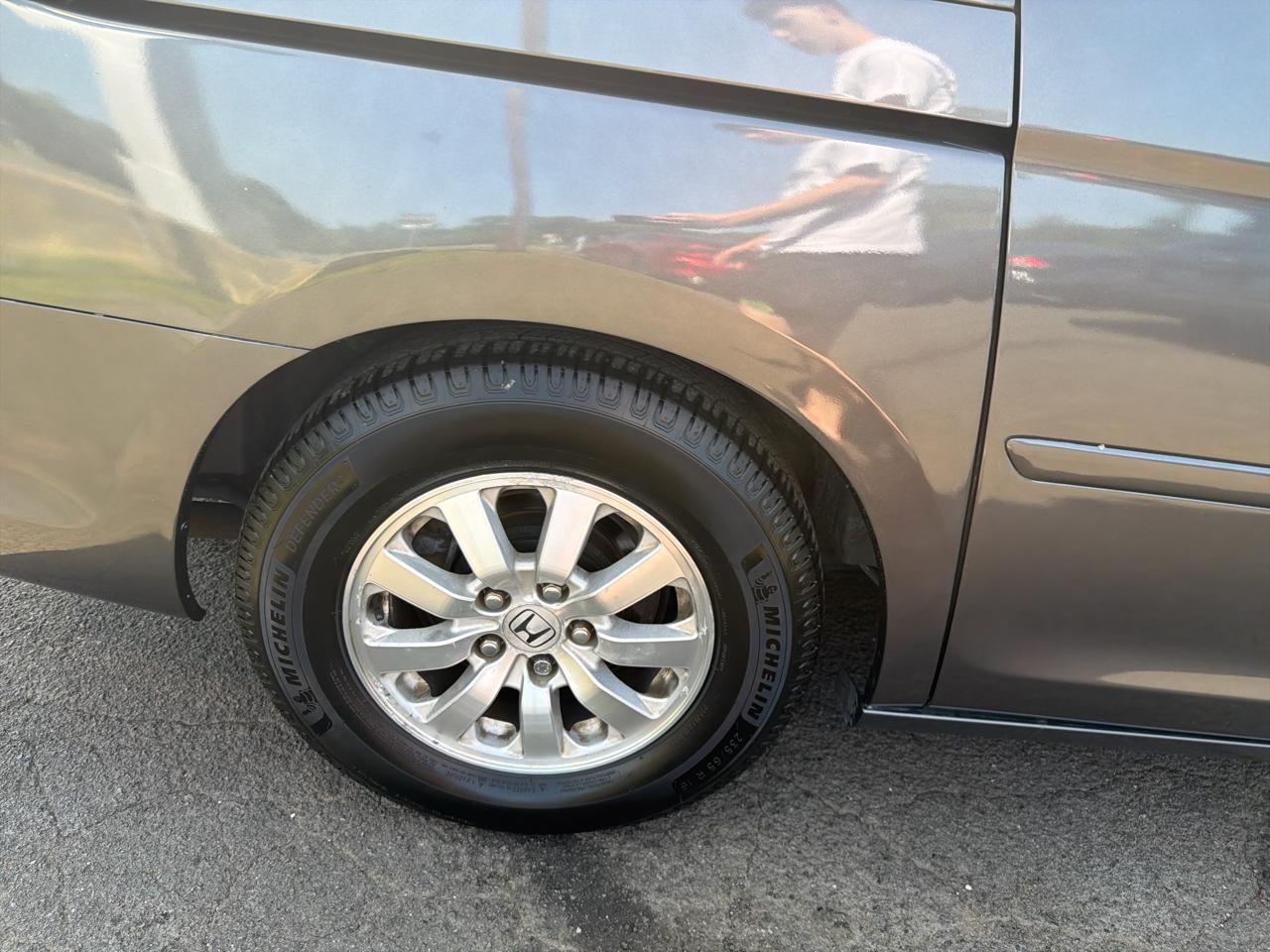 Honda Odyssey 5dr EX-L w/RES 2010