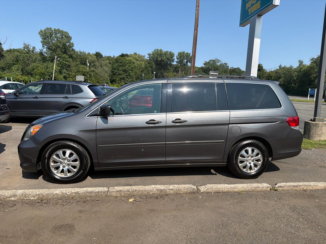 Honda Odyssey 5dr EX-L w/RES 2010