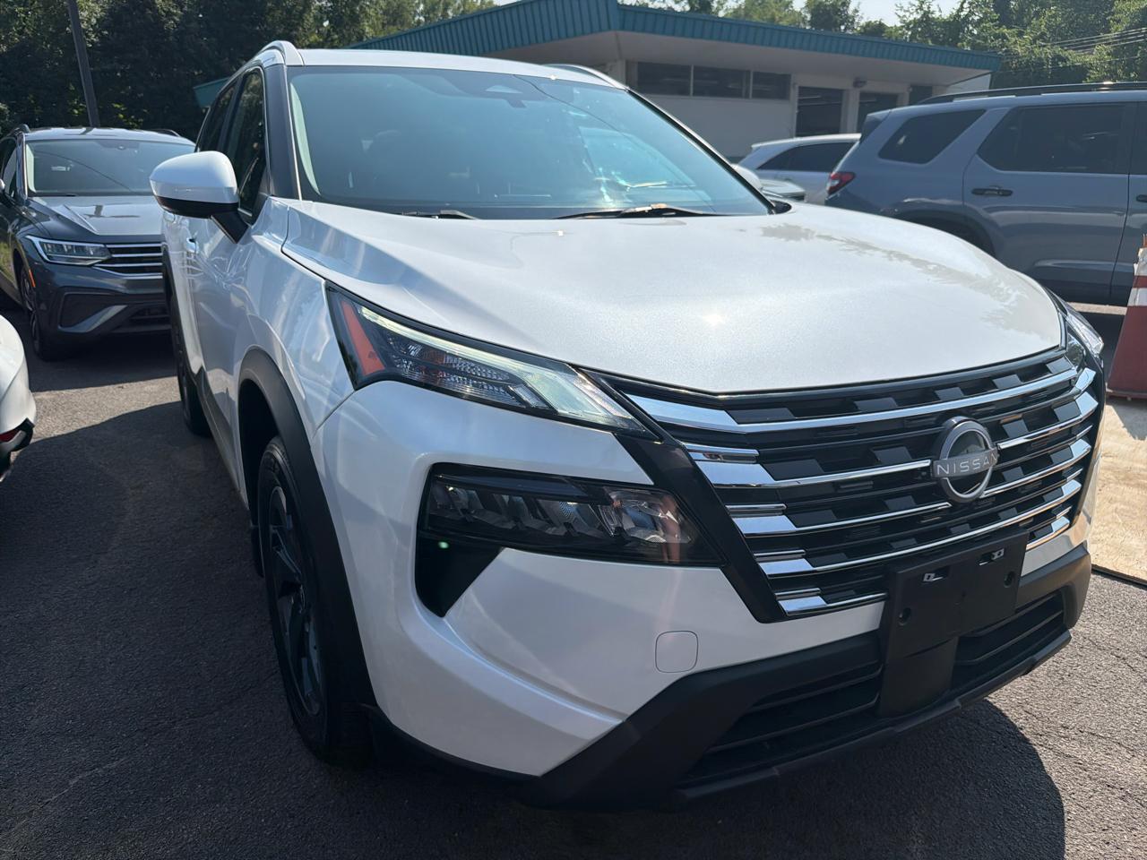 Nissan Rogue AWD SV 2024