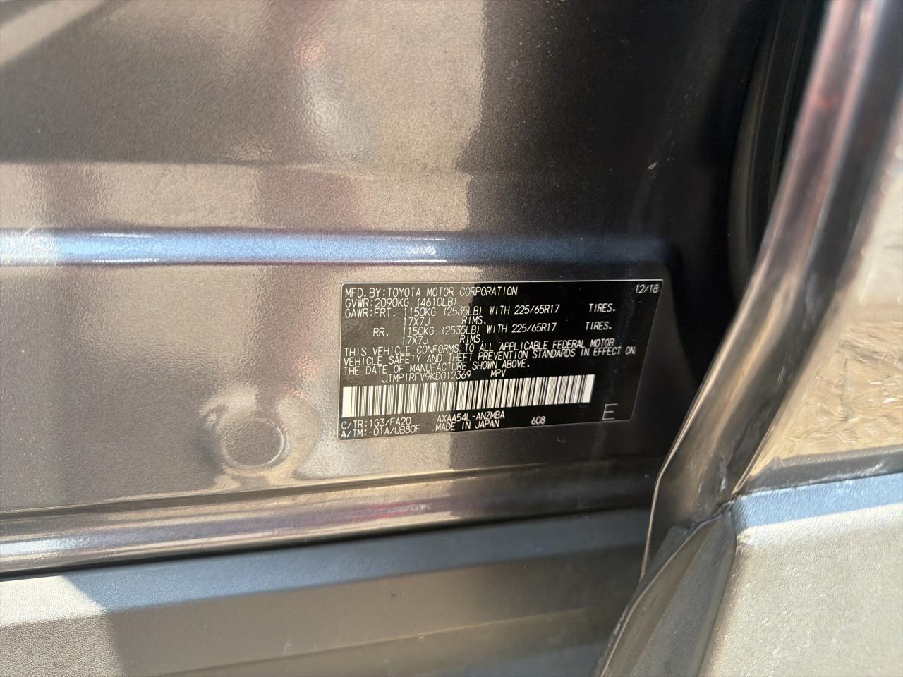 Toyota RAV4 XLE AWD (Natl) 2019
