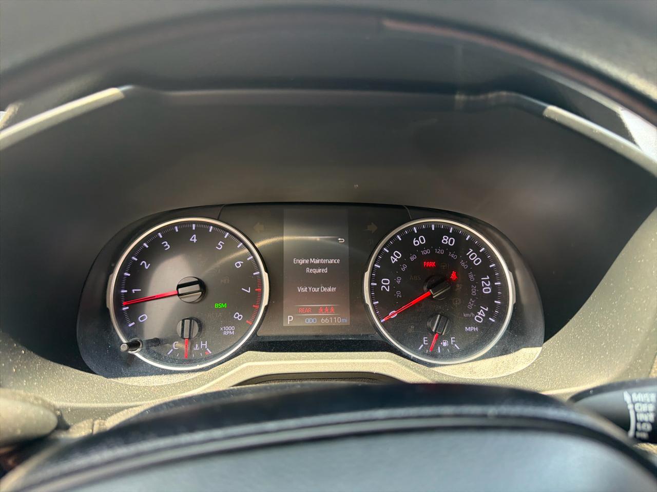 Toyota RAV4 XLE AWD (Natl) 2019