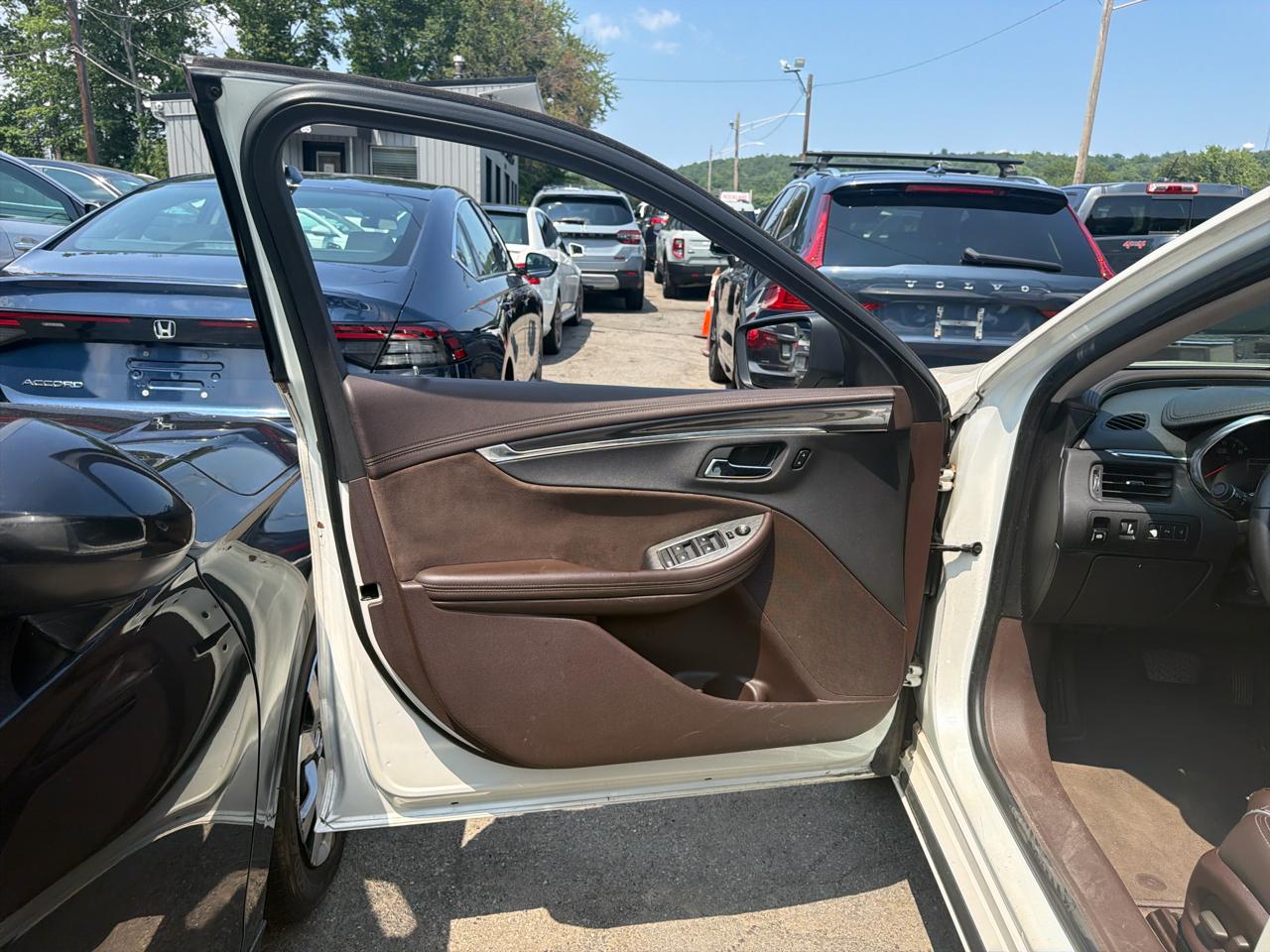 Chevrolet Impala 4dr Sdn LT w/2LT 2014