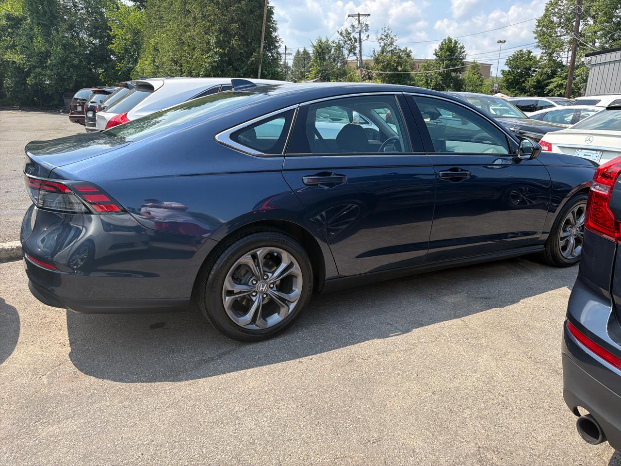 Honda Accord Sedan EX CVT 2023