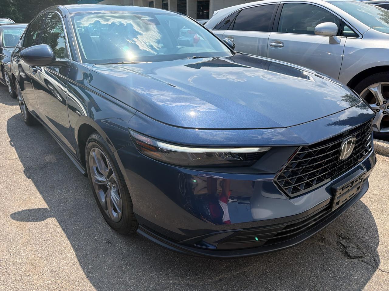 Honda Accord Sedan EX CVT 2023