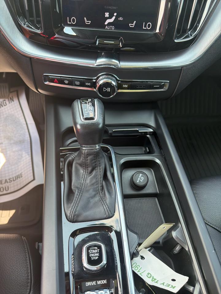 Volvo XC60 T5 AWD Momentum 2020