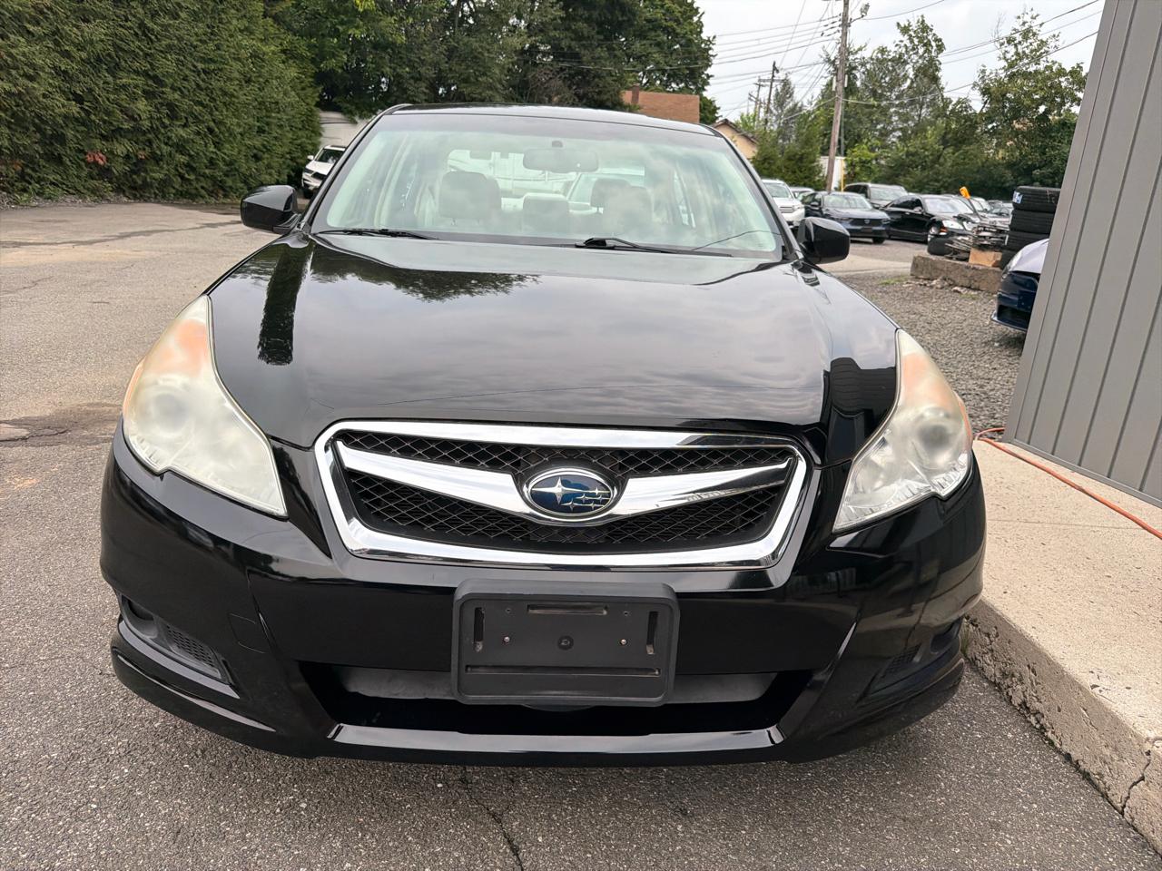 Subaru Legacy 4dr Sdn H4 Auto 2.5i Limited 2012