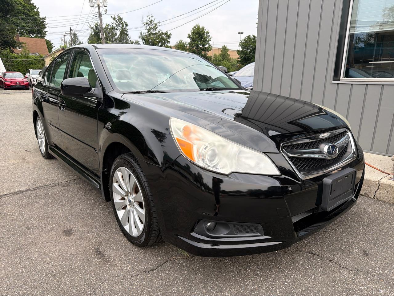 Subaru Legacy 4dr Sdn H4 Auto 2.5i Limited 2012