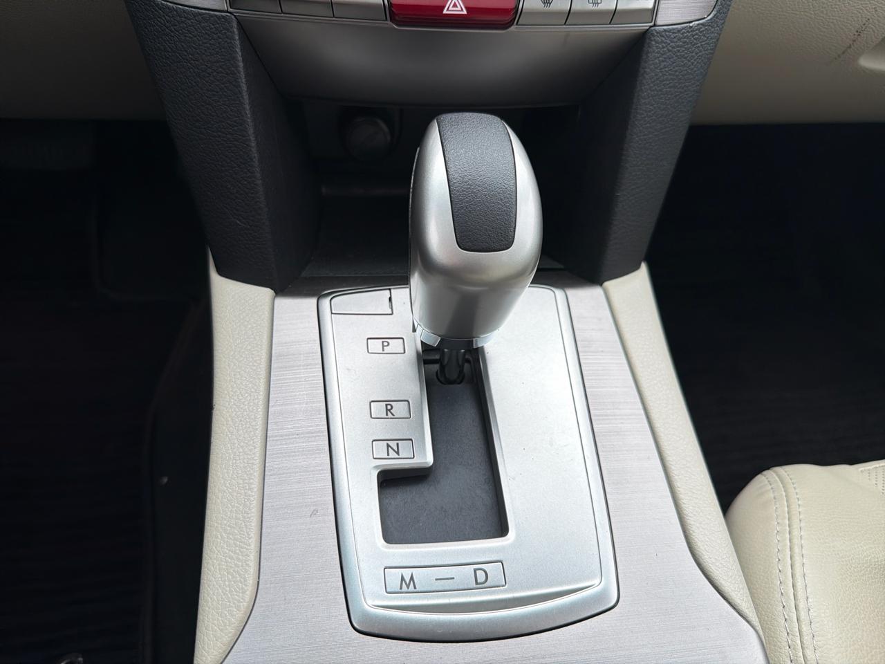 Subaru Legacy 4dr Sdn H4 Auto 2.5i Limited 2012