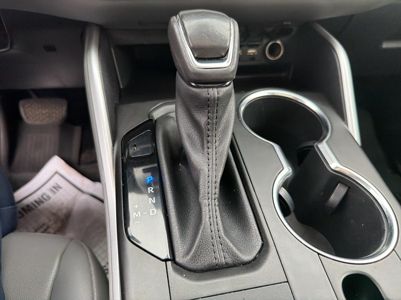 Toyota Highlander XLE AWD (Natl) 2021