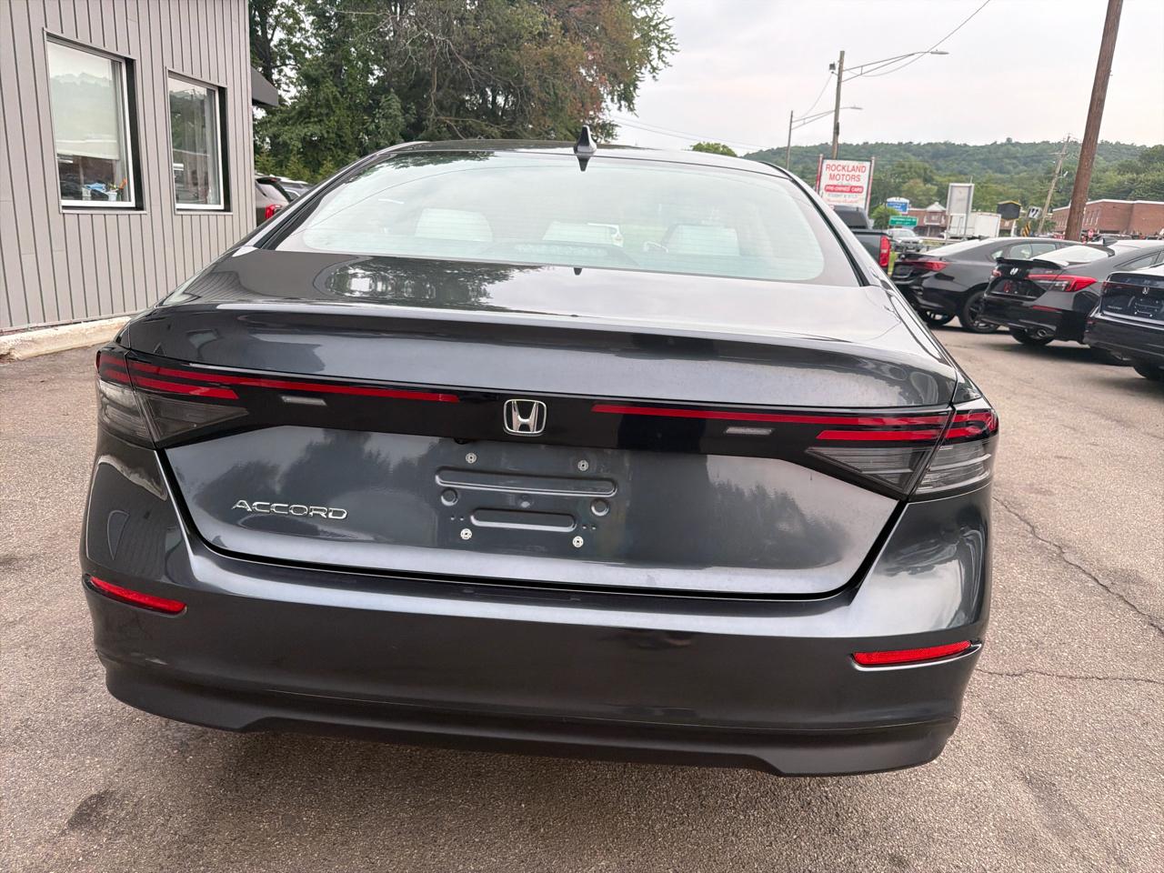 Honda Accord Sedan LX CVT 2023