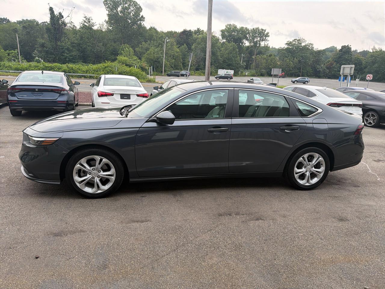 Honda Accord Sedan LX CVT 2023