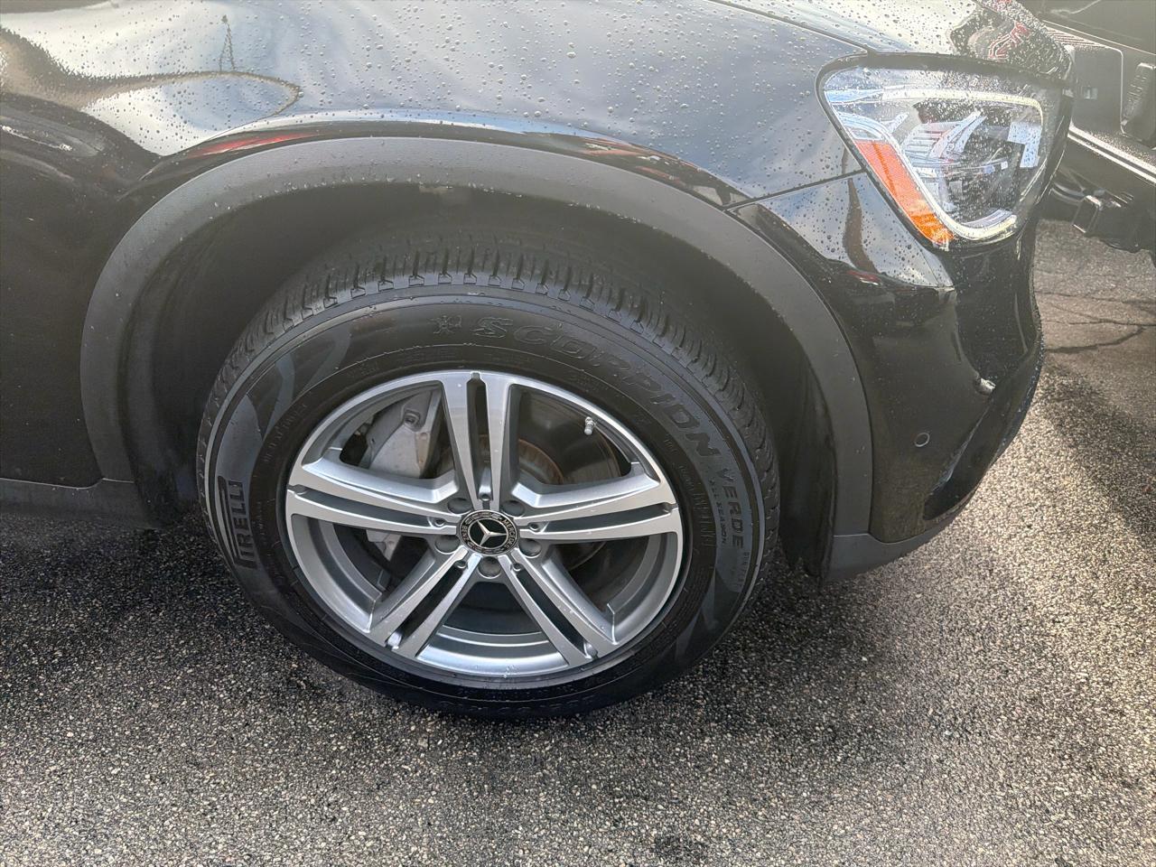 Mercedes-Benz GLC GLC 300 4MATIC SUV 2022