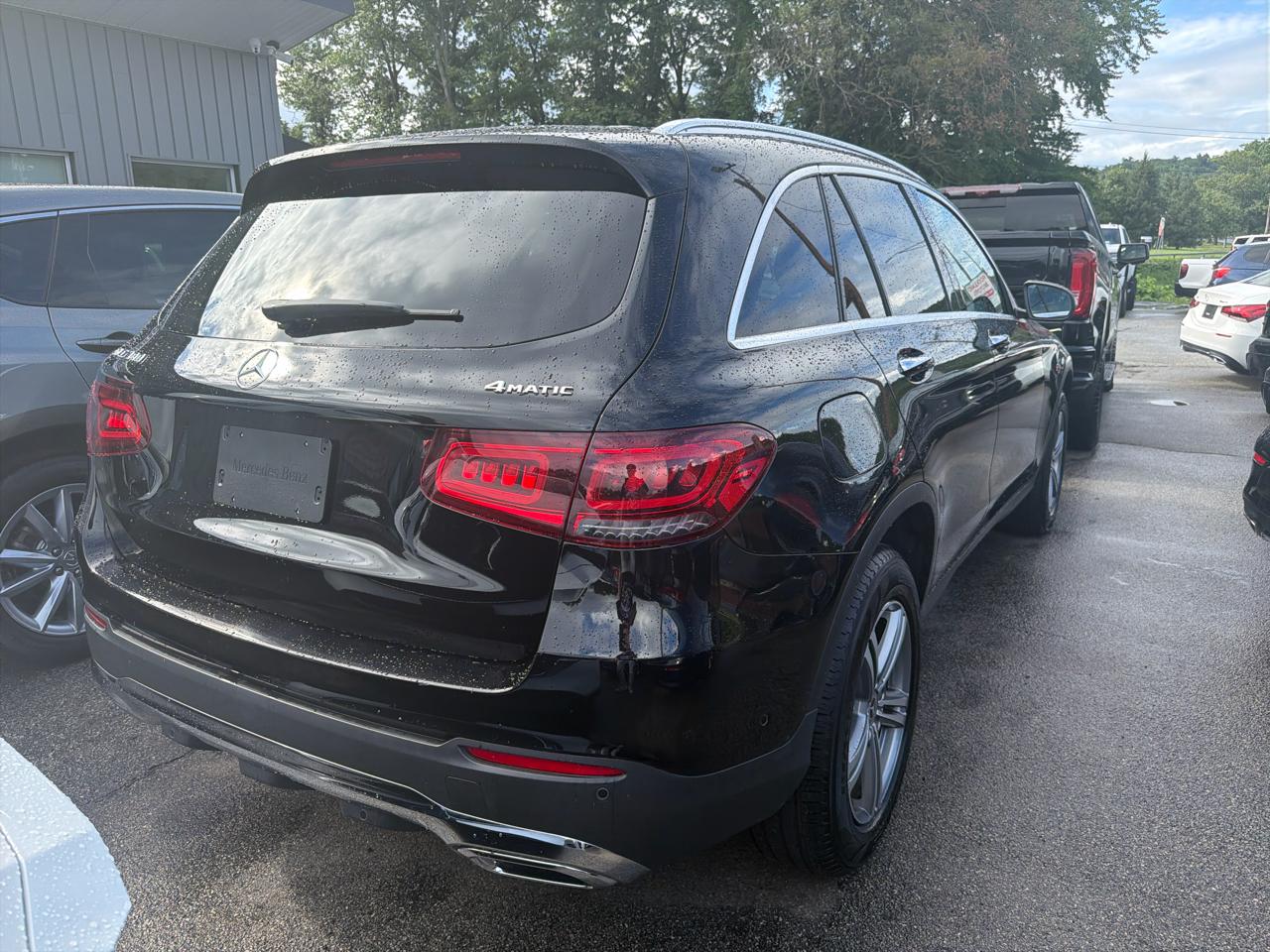 Mercedes-Benz GLC GLC 300 4MATIC SUV 2022