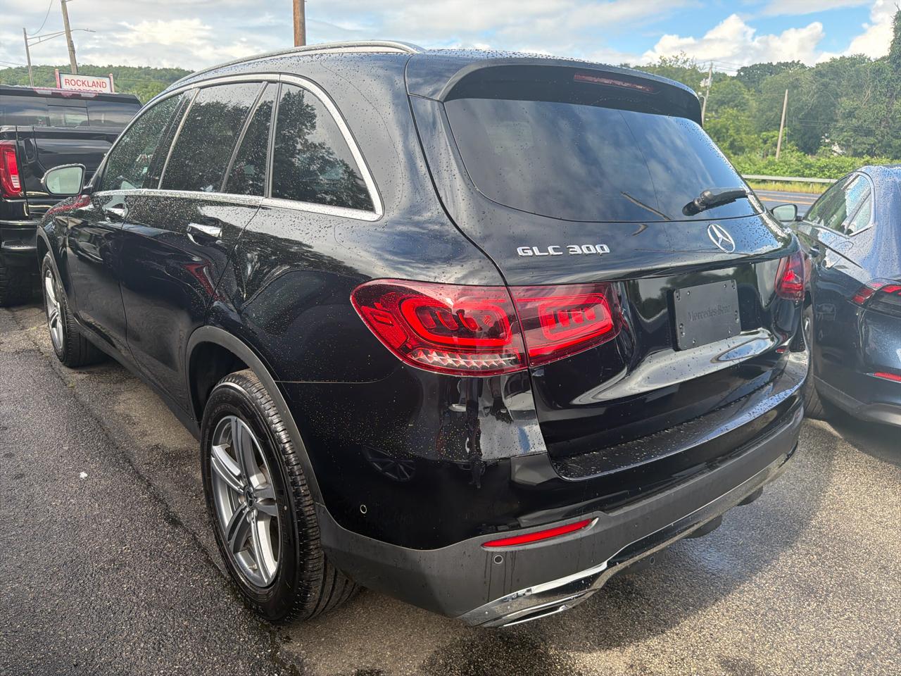 Mercedes-Benz GLC GLC 300 4MATIC SUV 2022