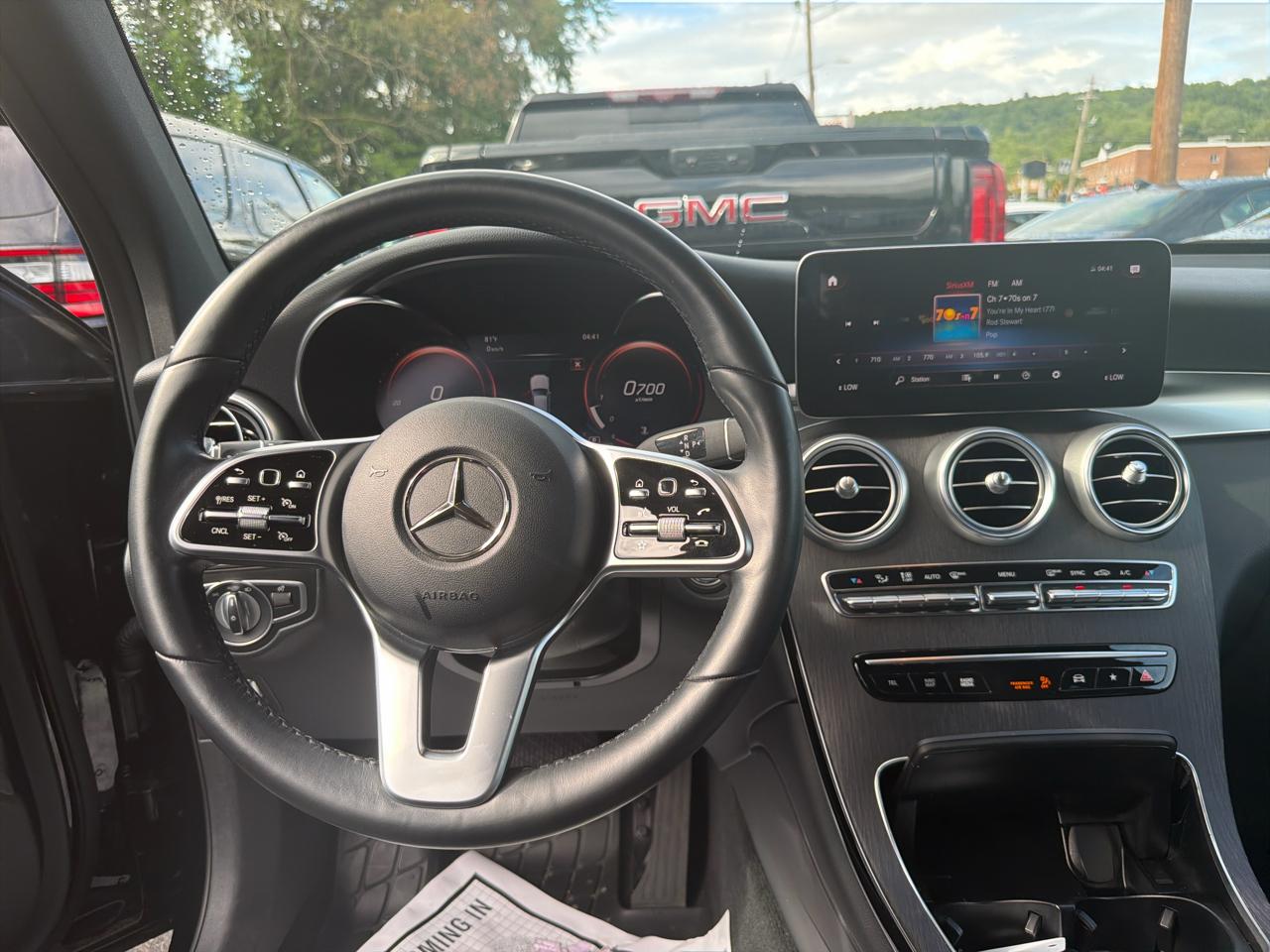 Mercedes-Benz GLC GLC 300 4MATIC SUV 2022