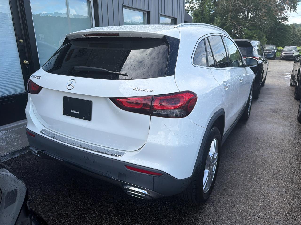 Mercedes-Benz GLA GLA 250 4MATIC SUV 2022