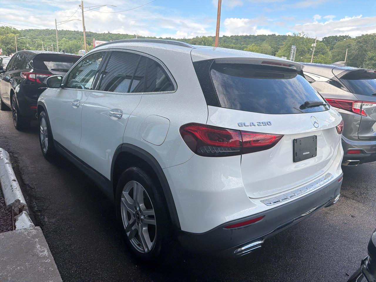 Mercedes-Benz GLA GLA 250 4MATIC SUV 2022