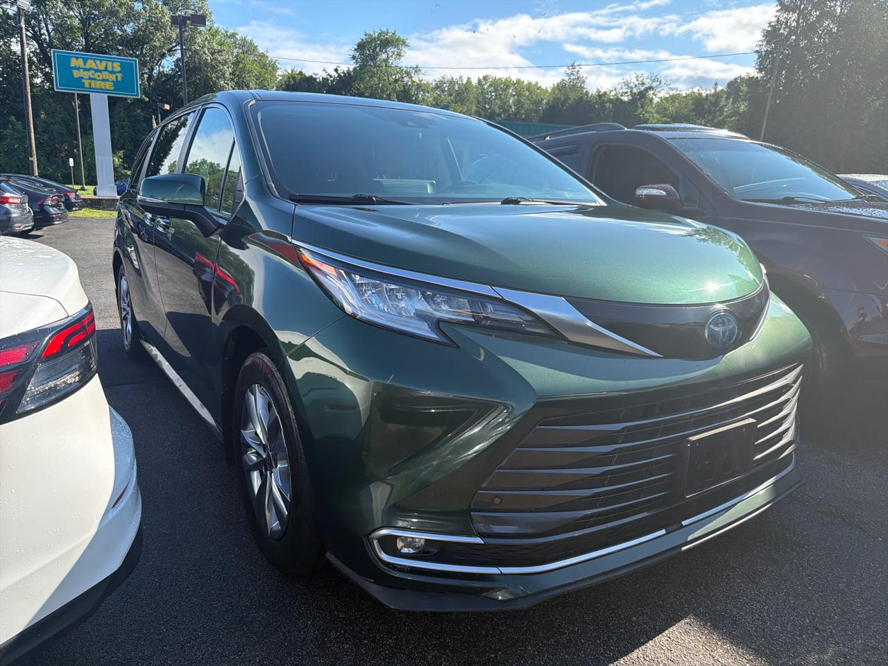 Toyota Sienna Limited AWD 7-Passenger (Natl) 2023