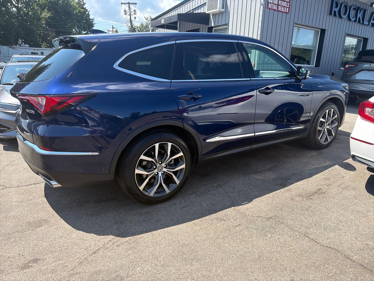 Acura MDX SH-AWD w/Technology Package 2024