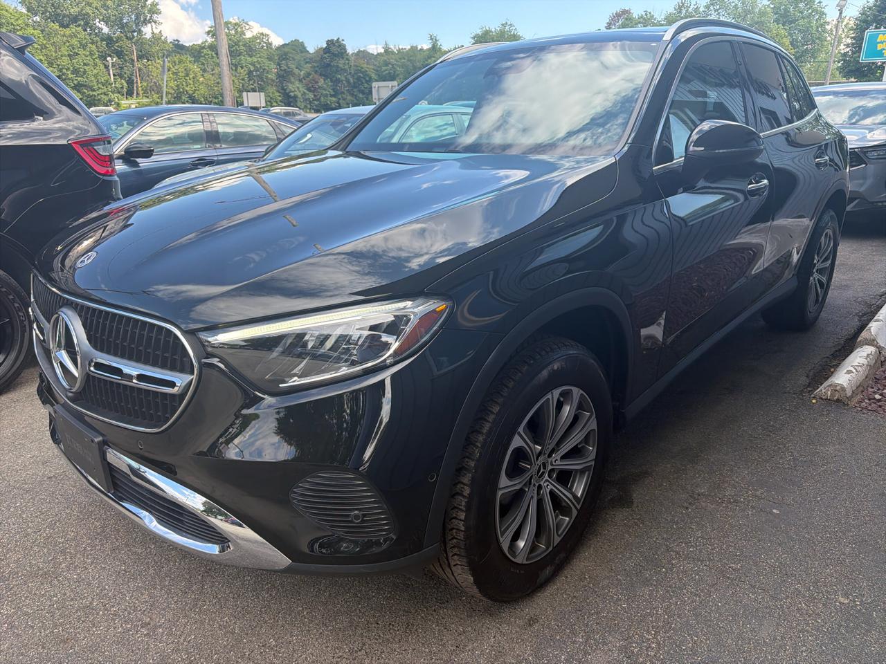 Mercedes-Benz GLC GLC 300 4MATIC SUV 2023
