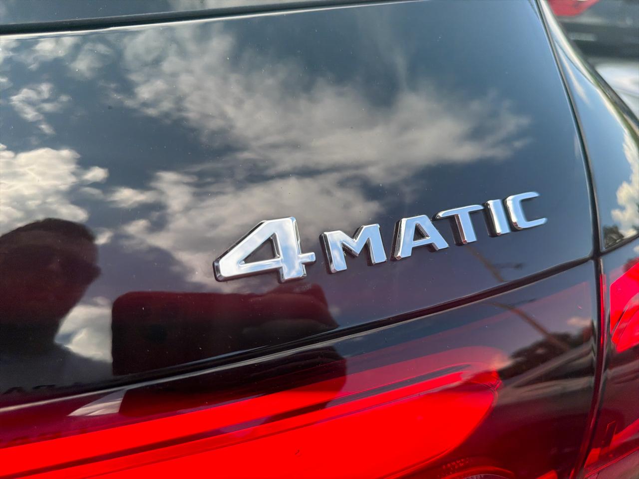 Mercedes-Benz GLC GLC 300 4MATIC SUV 2023