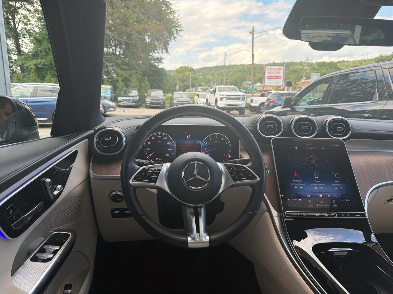 Mercedes-Benz GLC GLC 300 4MATIC SUV 2023