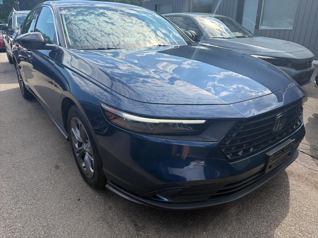 Honda Accord Sedan EX CVT 2023