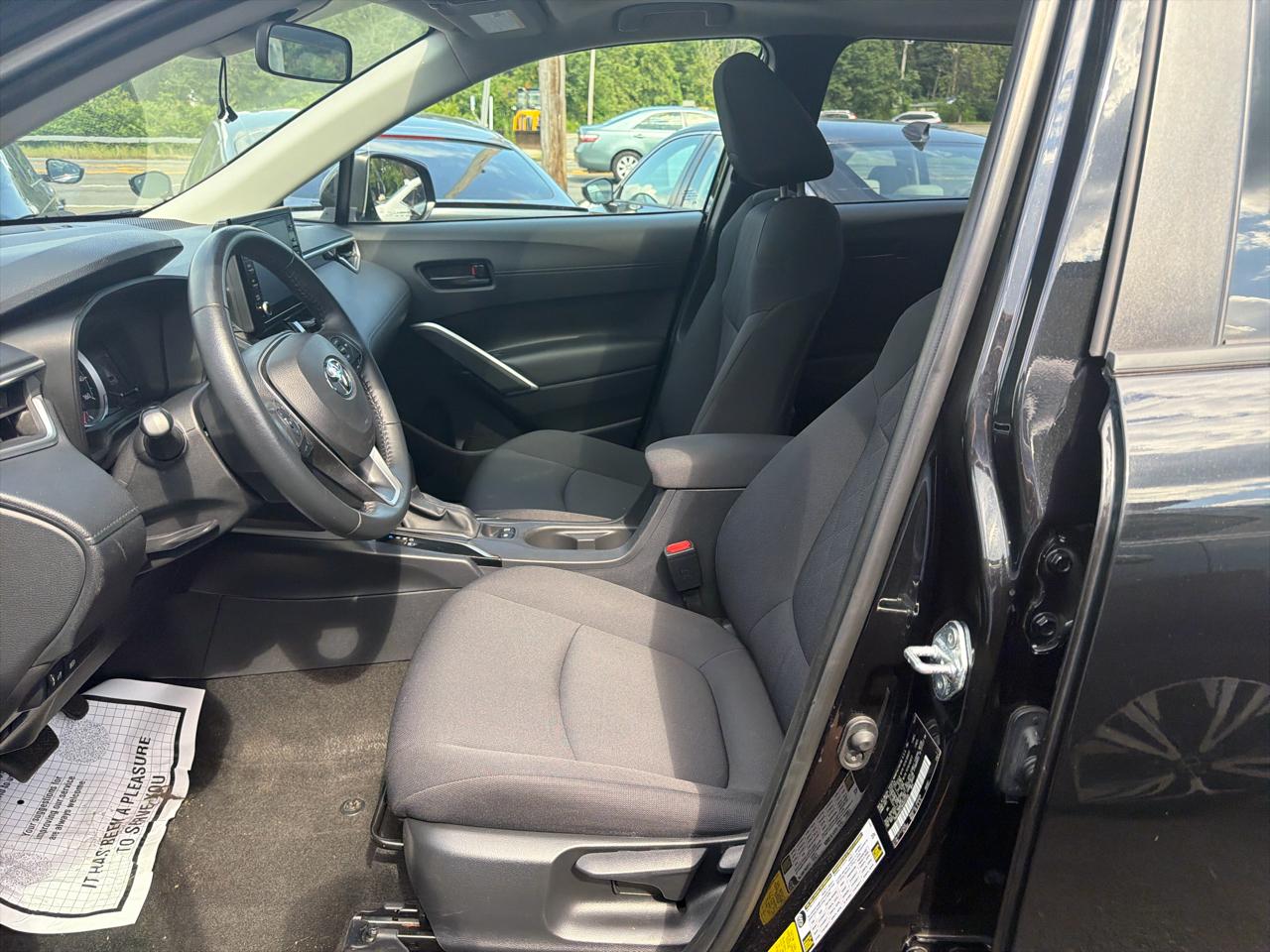 Toyota Corolla Cross LE 4WD (Natl) 2022