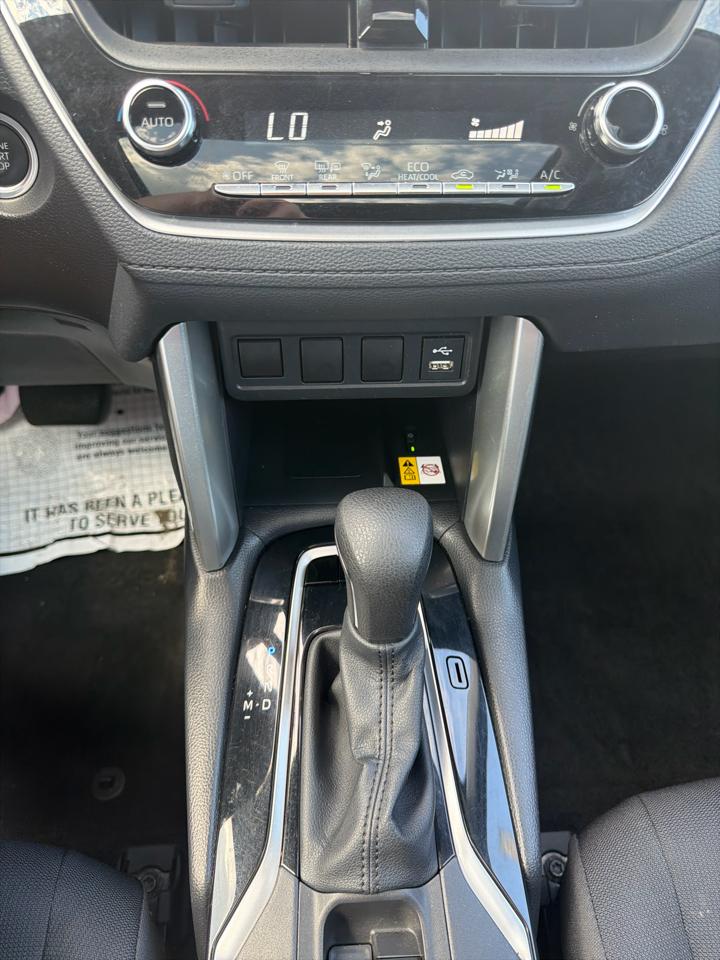 Toyota Corolla Cross LE 4WD (Natl) 2022