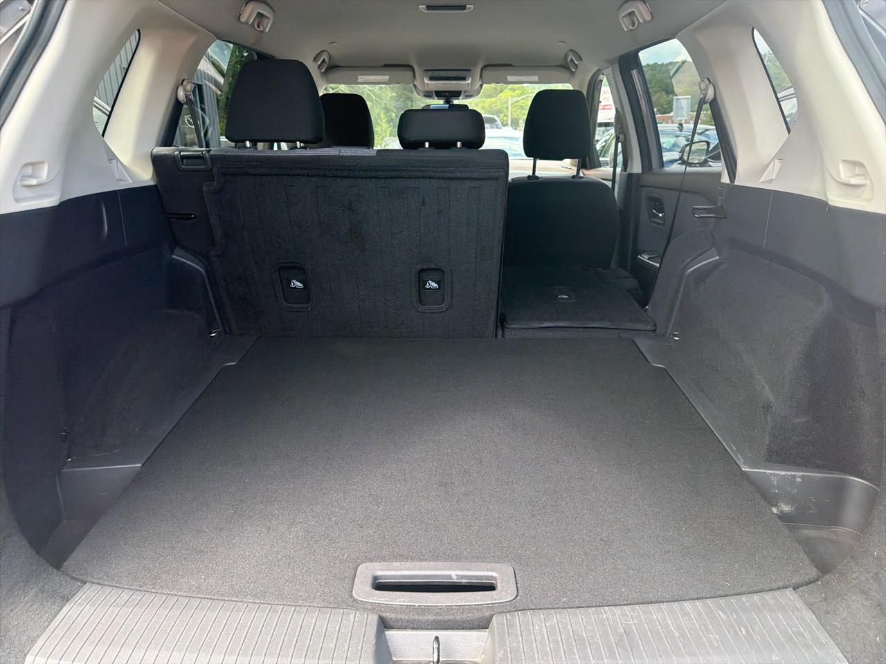 Nissan Rogue AWD SV *Ltd Avail* 2023