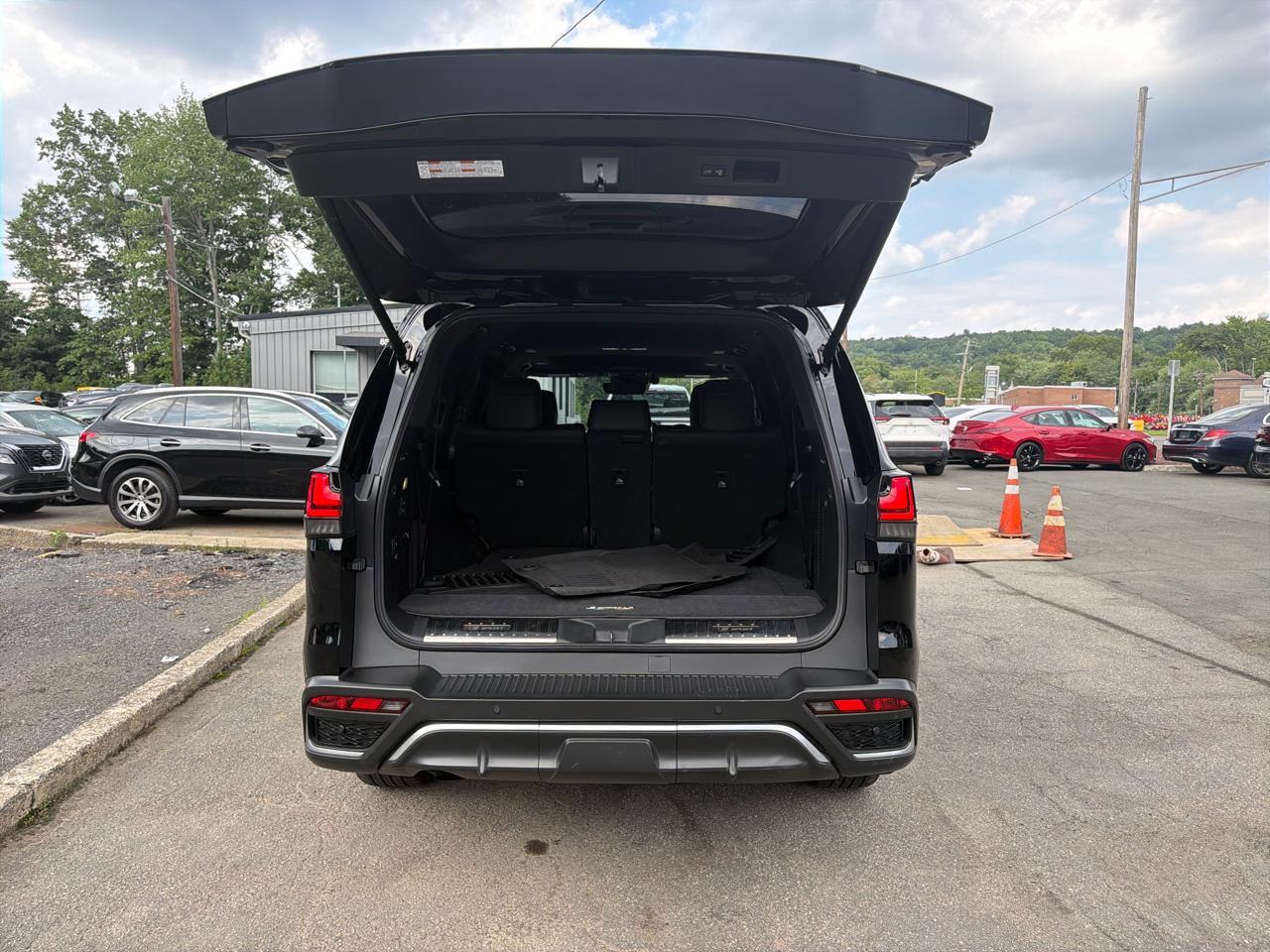 Lexus LX LX 600 F SPORT 4WD 2024