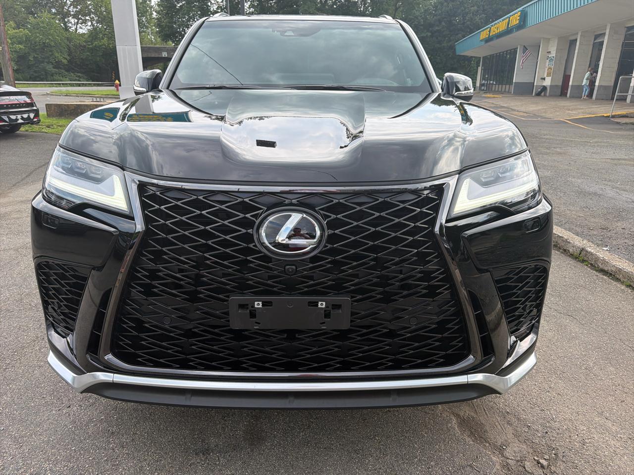 Lexus LX LX 600 F SPORT 4WD 2024