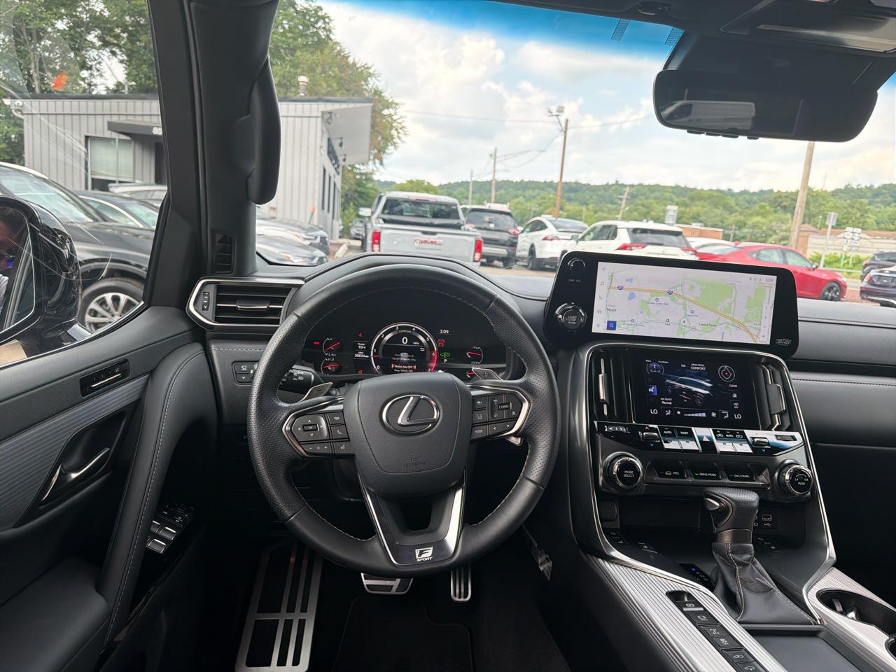 Lexus LX LX 600 F SPORT 4WD 2024