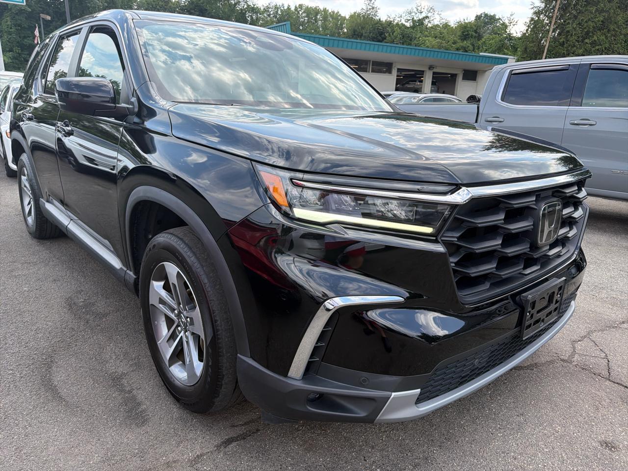 Honda Pilot EX-L 7 Passenger AWD 2024