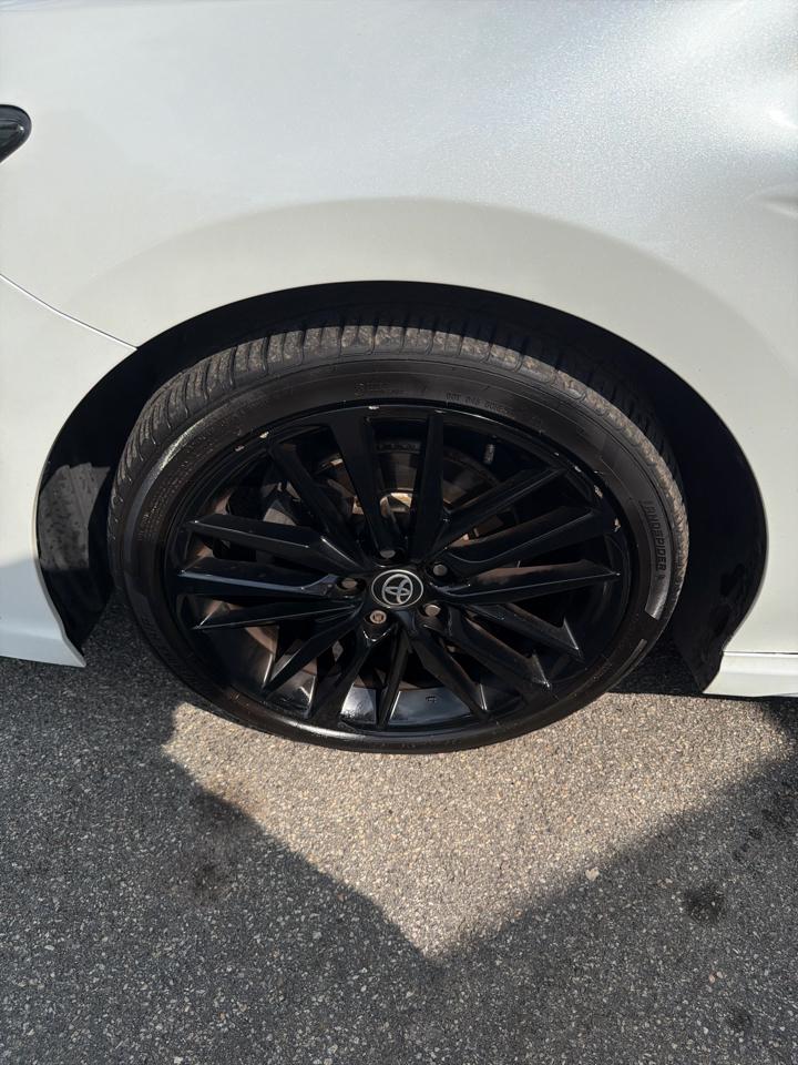 Toyota Camry  2021