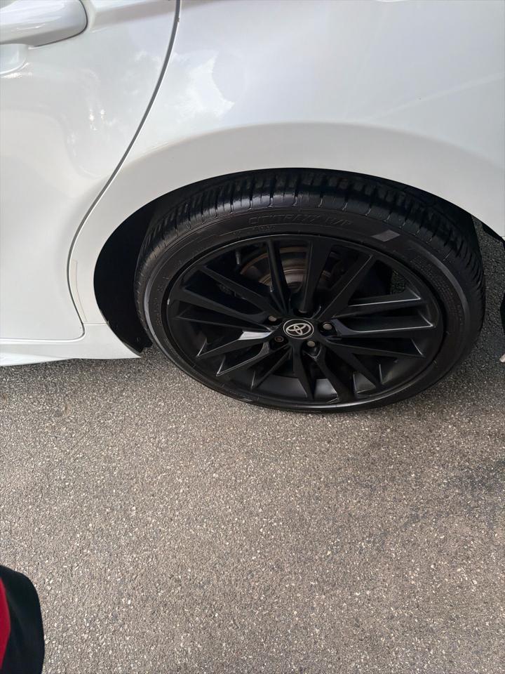 Toyota Camry  2021