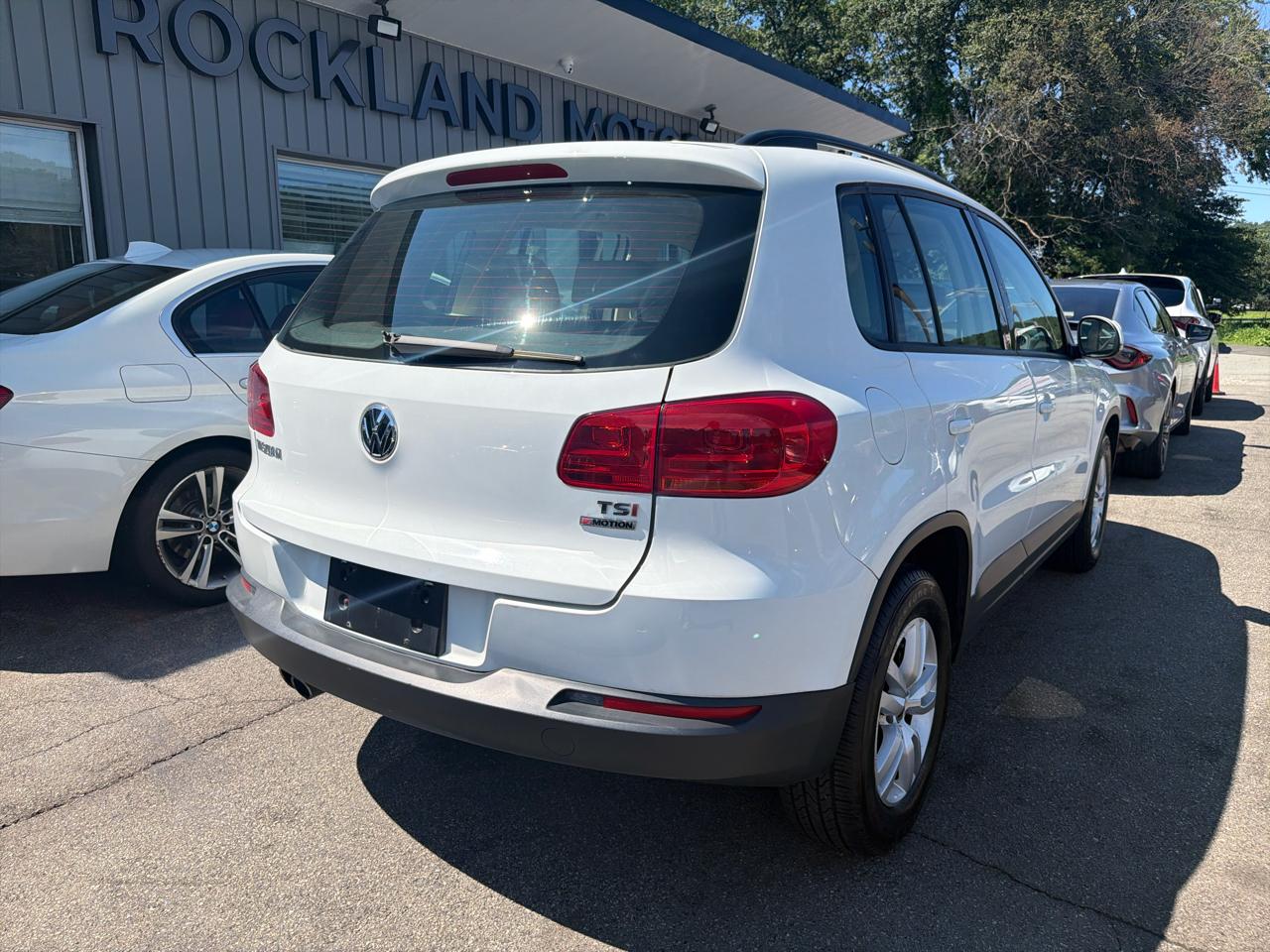 Volkswagen Tiguan 4MOTION 4dr Auto R-Line 2016
