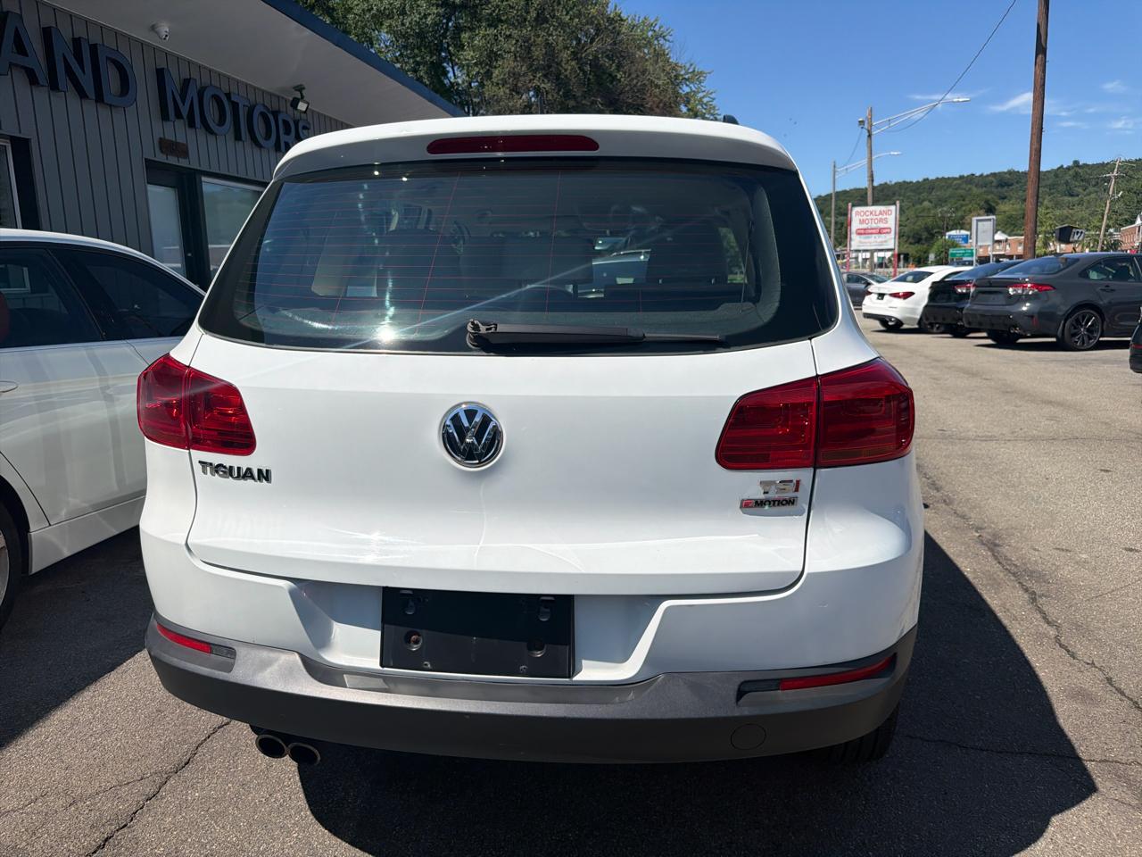 Volkswagen Tiguan 4MOTION 4dr Auto R-Line 2016