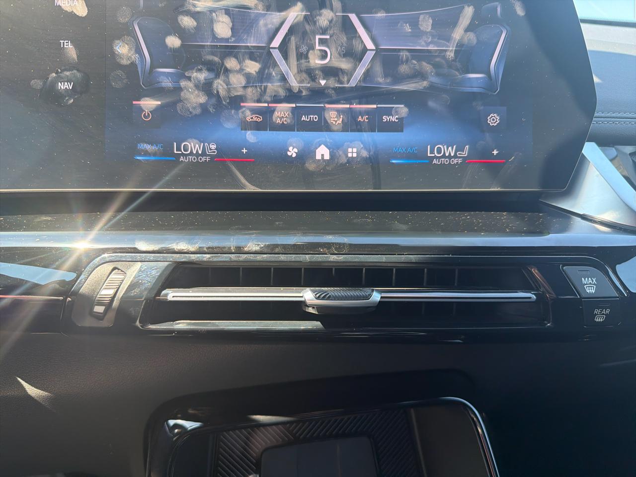 BMW X1 xDrive28i Sports Activity Vehicle 2025