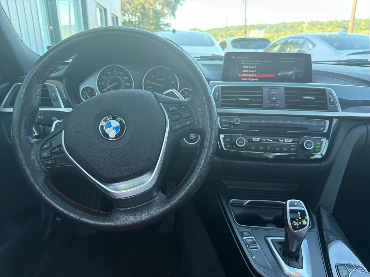 BMW 3 Series 330i xDrive Sedan 2018
