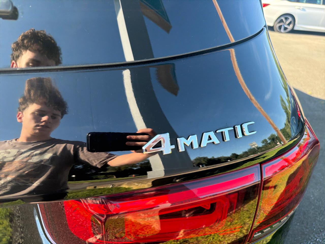 Mercedes-Benz GLB GLB 250 4MATIC SUV 2022