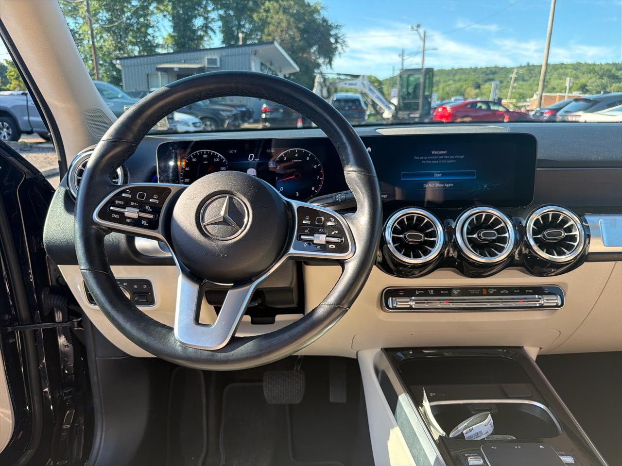 Mercedes-Benz GLB GLB 250 4MATIC SUV 2022