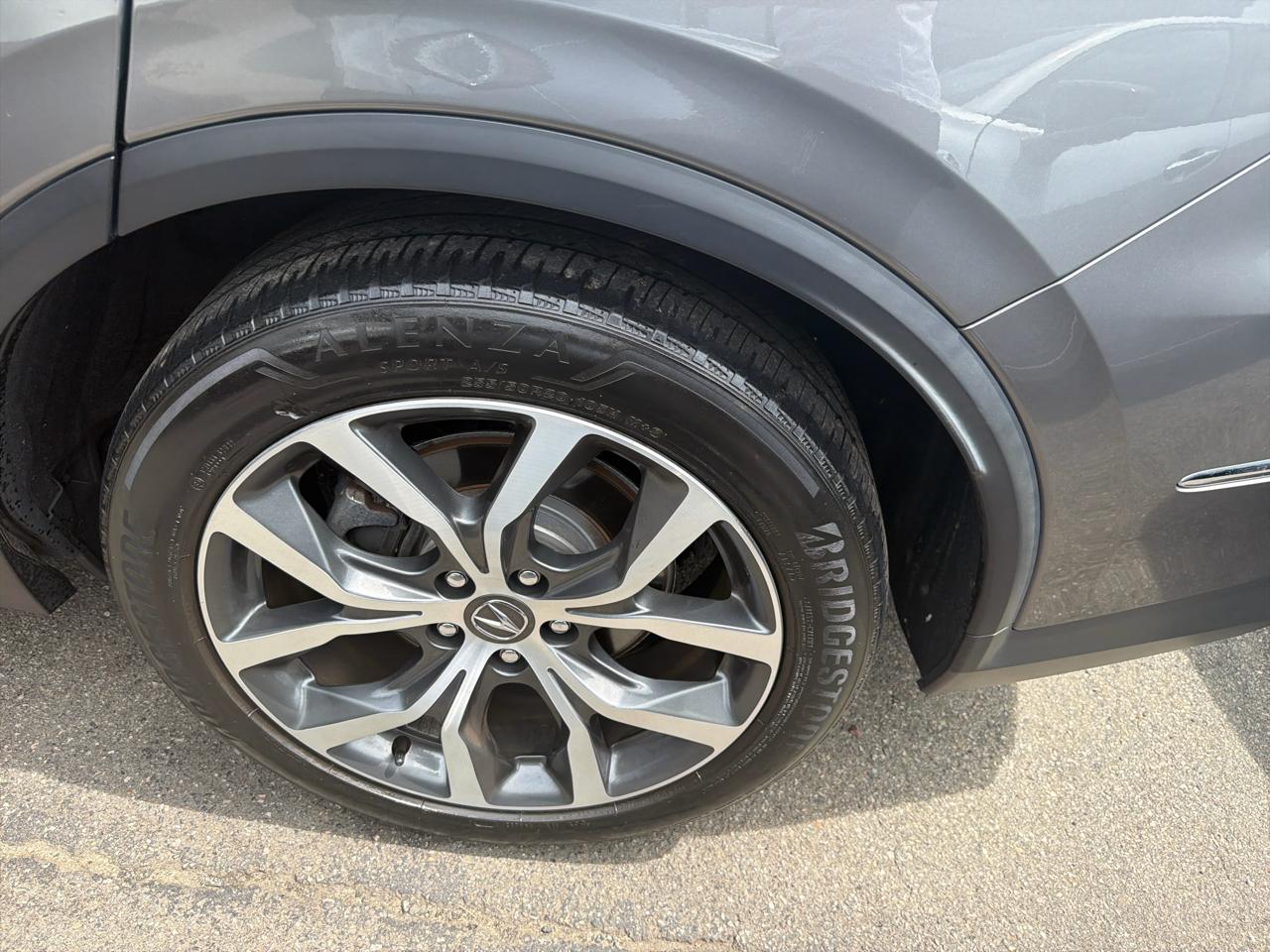 Acura MDX SH-AWD w/Technology Package 2023